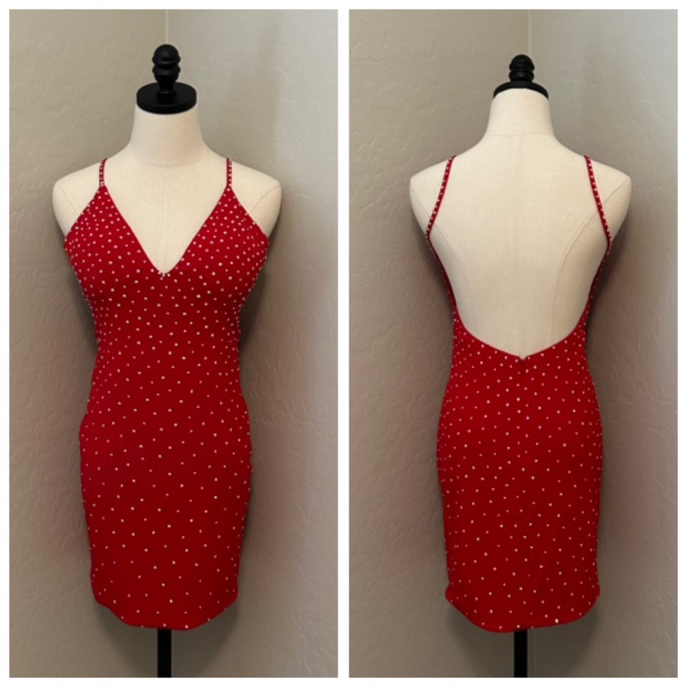 NEW JOVANI SZ 8 RED BACKLESS STONE STRETCH FORMAL COCKTAIL DRESS